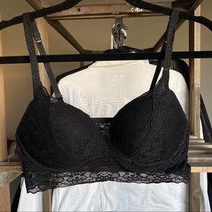 Black lace VS padded bralette pink inside